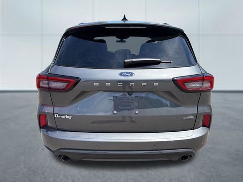 Used 2023 Ford Escape ST-Line Select w/ Tech Pack #2 AWD/4WD image 3