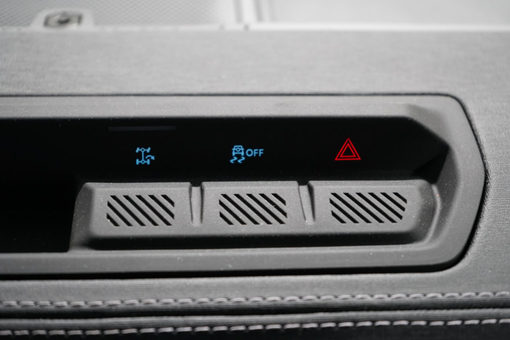 Used 2025 Ford Bronco Outer Banks AWD/4WD image 29