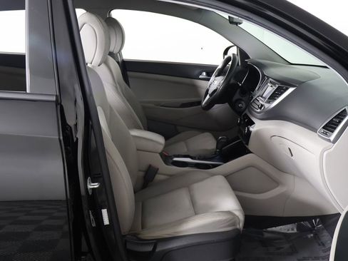 Used 2016 Hyundai Tucson SE w/ Option Group 02 AWD/4WD image 21