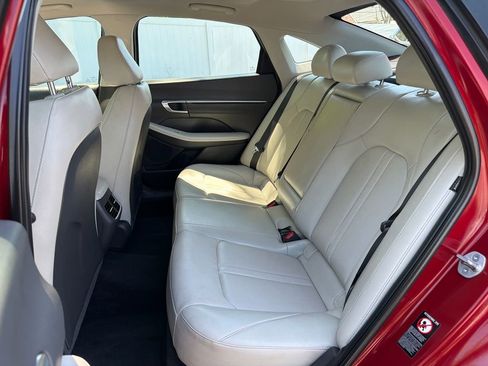 Used 2023 Hyundai Sonata Limited FWD image 34