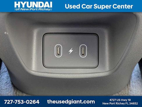 Certified 2025 Hyundai Elantra SE FWD image 14