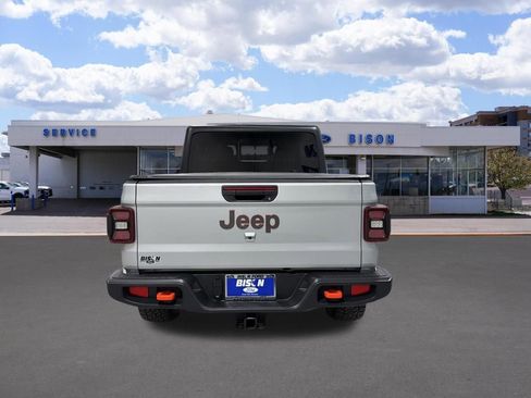 Used 2023 Jeep Gladiator Mojave w/ LED Lighting Group AWD/4WD image 4