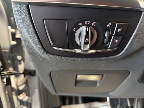 Certified 2024 BMW X4 M40i w/ Premium Package image 16