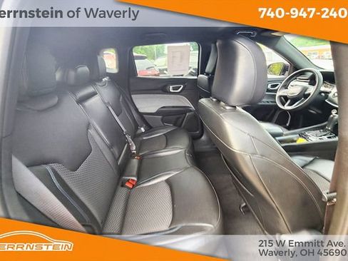 Used 2024 Jeep Compass Latitude AWD/4WD image 19