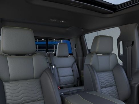 New 2026 Chevrolet Silverado 1500 ZR2 AWD/4WD image 24