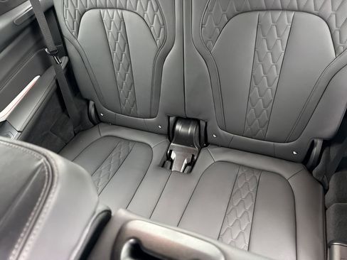 Used 2022 BMW X7 M50i w/ Cold Weather Package image 30