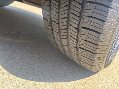 Used 2022 Buick Envision Preferred image 5