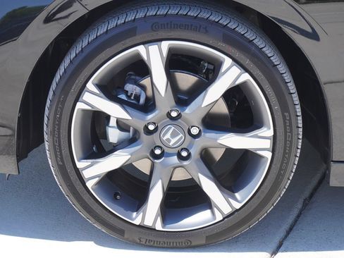 Used 2026 Honda Civic Sport Touring image 4