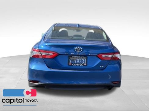 Used 2019 Toyota Camry LE FWD image 17