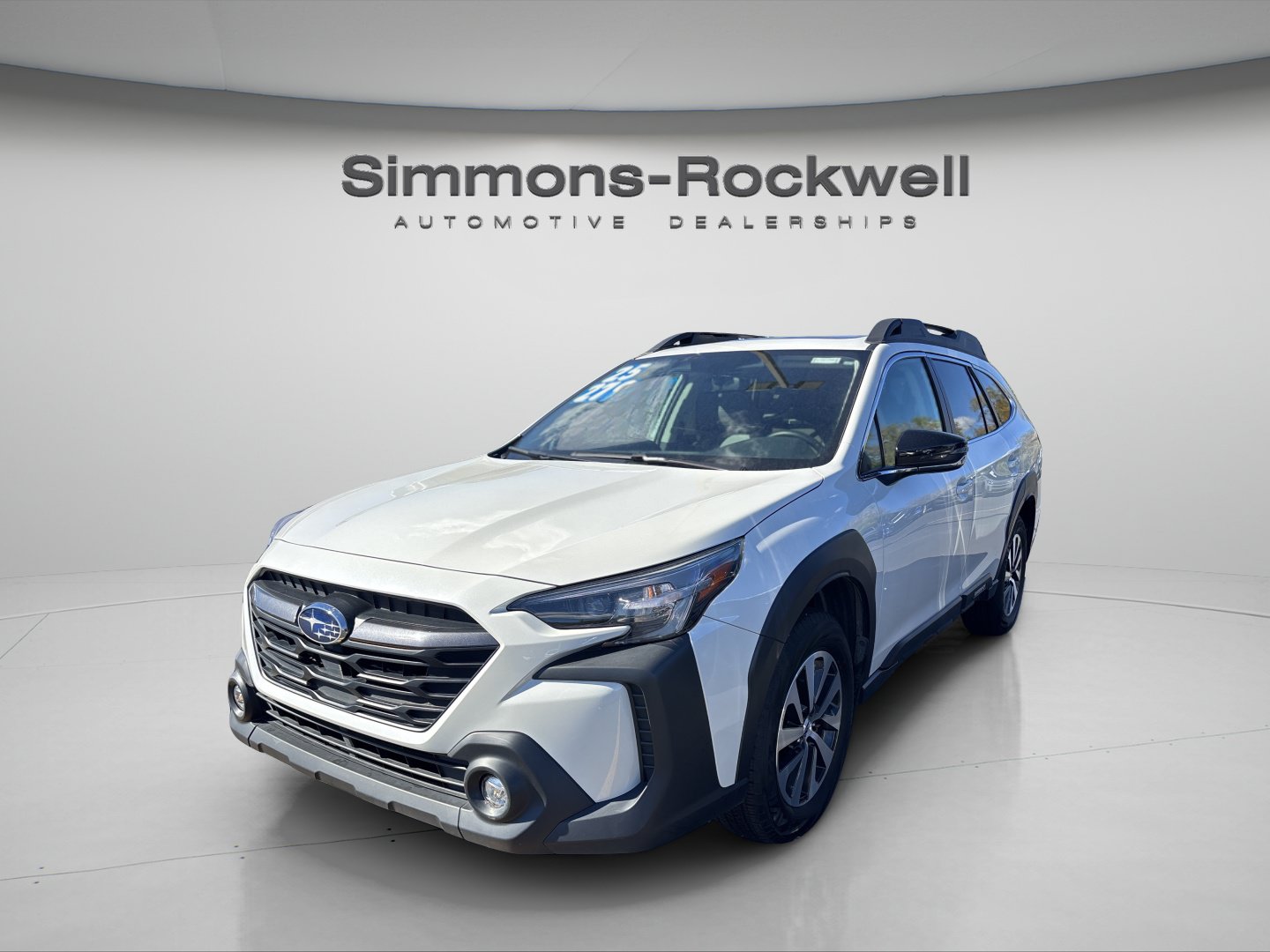 Used 2025 Subaru Outback Premium AWD/4WD image 2