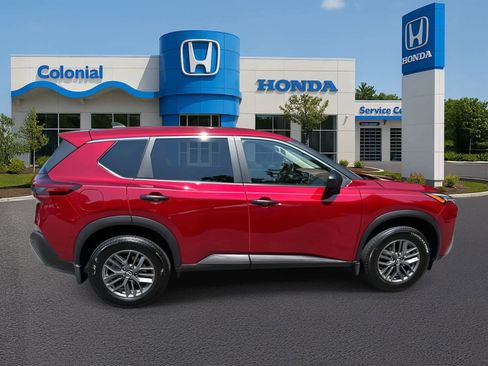 Used 2022 Nissan Rogue S image 8