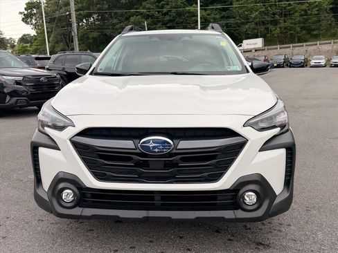 Certified 2025 Subaru Outback Premium AWD/4WD image 16