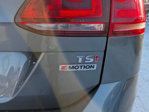 Used 2017 Volkswagen Golf Alltrack SE image 12