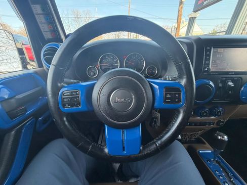 Used 2012 Jeep Wrangler Sahara w/ Mopar Chrome Edition Group image 15