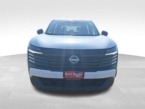 Used 2026 Nissan Kicks S FWD image 2
