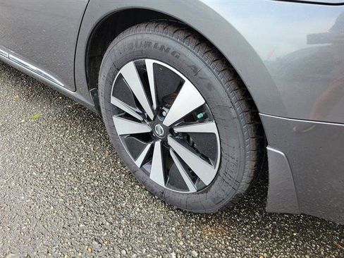 Used 2020 Nissan Altima 2.5 SV FWD image 26