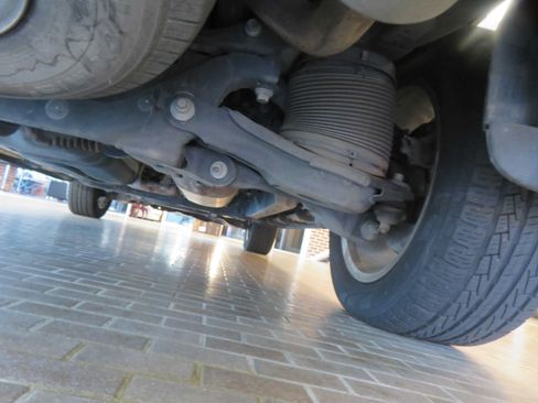 Used 2017 Toyota Sequoia Platinum RWD image 69