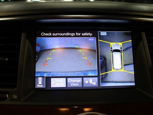 Used 2018 INFINITI QX80 2WD w/ Driver Assistance Package image 21