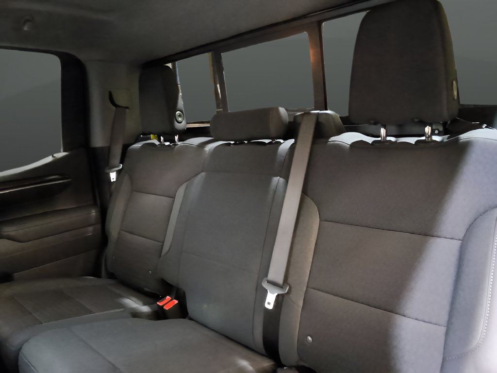 Used 2026 Chevrolet Silverado 1500 RST w/ Convenience Package II AWD/4WD image 16