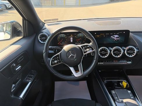 Certified 2022 Mercedes-Benz GLA 250 4MATIC image 13