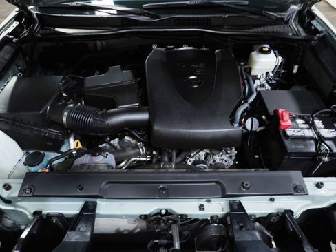 Certified 2023 Toyota Tacoma TRD Off-Road w/ Technology Package image 9