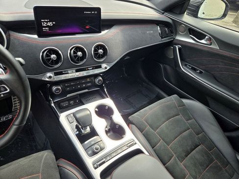 Certified 2023 Kia Stinger GT2 image 21