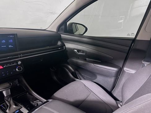 Used 2025 Hyundai Tucson SEL FWD image 23