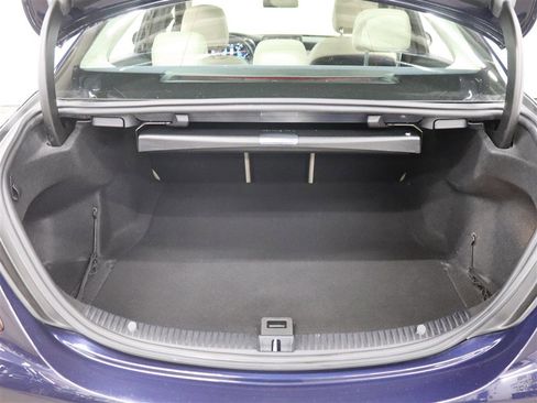 Used 2020 Mercedes-Benz C 300 4MATIC Sedan image 6