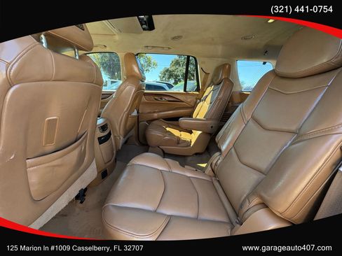 Used 2016 Cadillac Escalade Platinum image 23