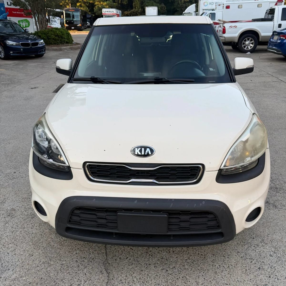 Used 2013 Kia Soul + w/ Audio Pkg FWD image 3