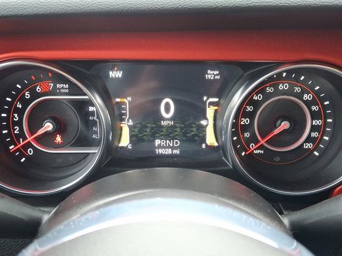 Certified 2021 Jeep Wrangler Unlimited Rubicon image 26