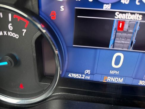 Used 2024 Ford Expedition Limited image 20