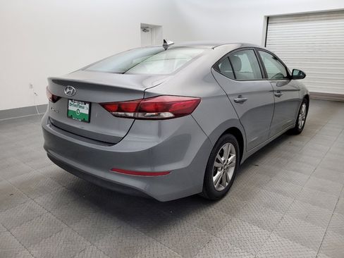 Used 2018 Hyundai Elantra SEL FWD image 9
