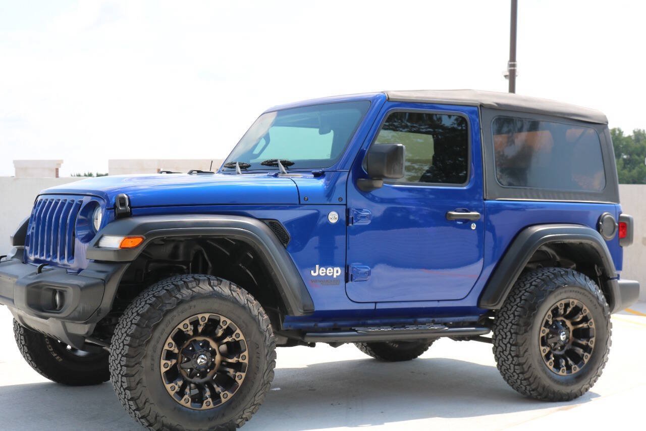 Used 2020 Jeep Wrangler Sport AWD/4WD image 6