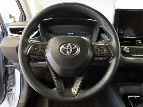 Used 2024 Toyota Corolla LE image 8
