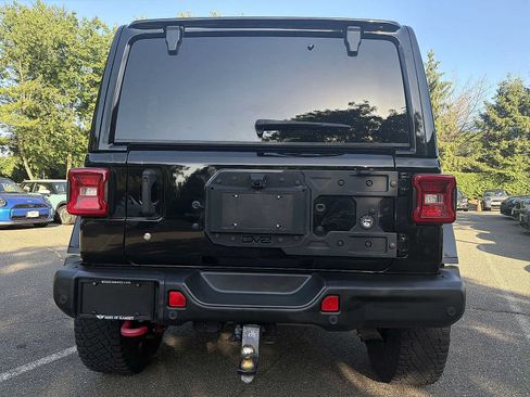 Used 2020 Jeep Wrangler Unlimited Rubicon w/ Quick Order Package 28Y Recon AWD/4WD image 13