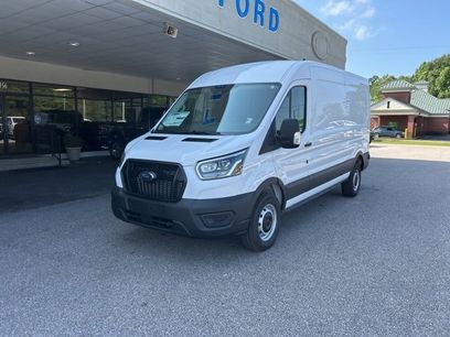 New 2025 Ford Transit 250 148 Medium Roof w/ Load Area Protection Package