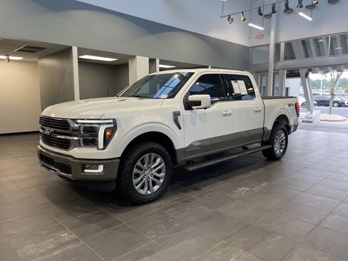Used 2025 Ford F150 King Ranch AWD/4WD image 6