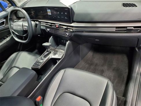 Used 2026 Kia Sportage EX w/ EX Panorama Roof Package image 14