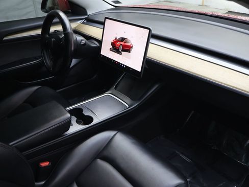 Used 2022 Tesla Model 3 RWD image 11