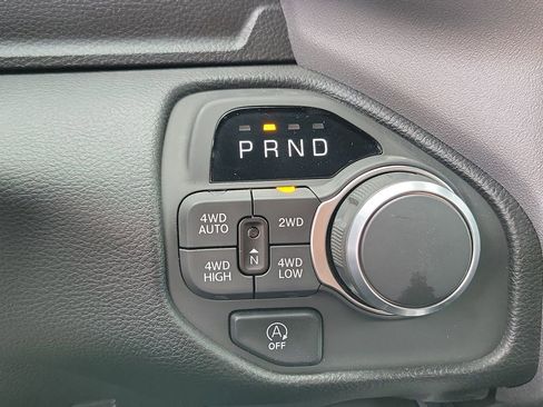 New 2026 RAM 1500 Big Horn AWD/4WD image 10