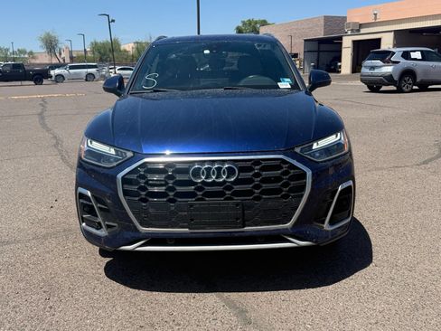 Used 2022 Audi Q5 2.0T Premium AWD/4WD image 2