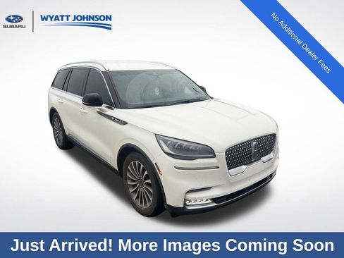 Used 2020 Lincoln Aviator Reserve RWD image 3