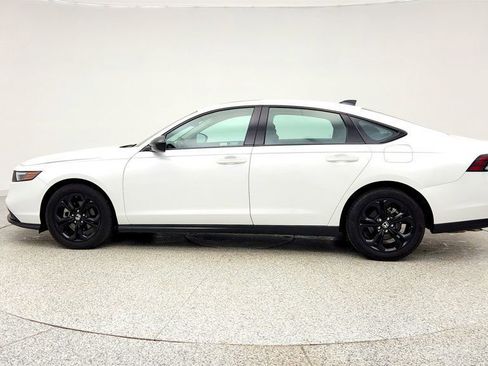 Used 2025 Honda Accord SE image 8