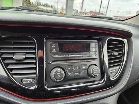 Used 2015 Dodge Dart SE w/ Convenience Group image 21