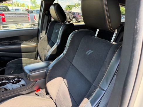 Used 2023 Dodge Durango R/T w/ Hemi Orange Plus Package AWD/4WD image 19