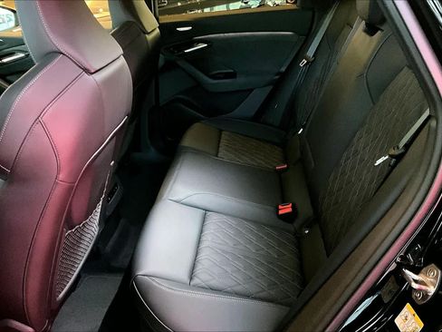 New 2027 Audi SQ6 e-tron Prestige AWD/4WD image 19