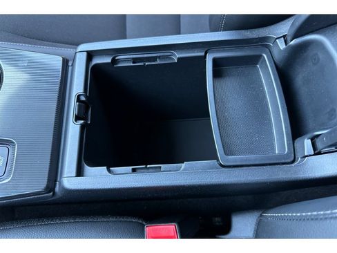 Used 2025 Honda Civic Sport image 29