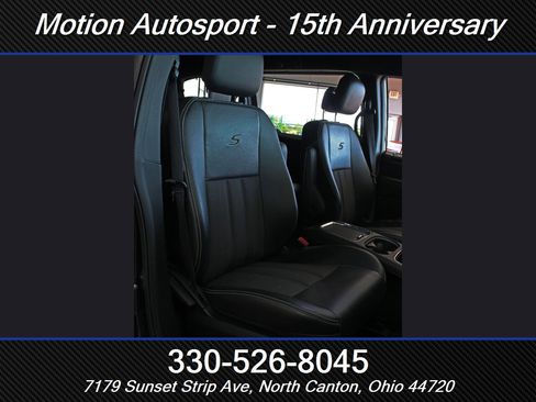 Used 2015 Chrysler Town & Country S w/ Driver Convenience Group FWD image 34