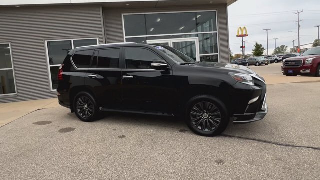 Used 2020 Lexus GX 460 Luxury w/ Luxury Sport Package AWD/4WD image 2